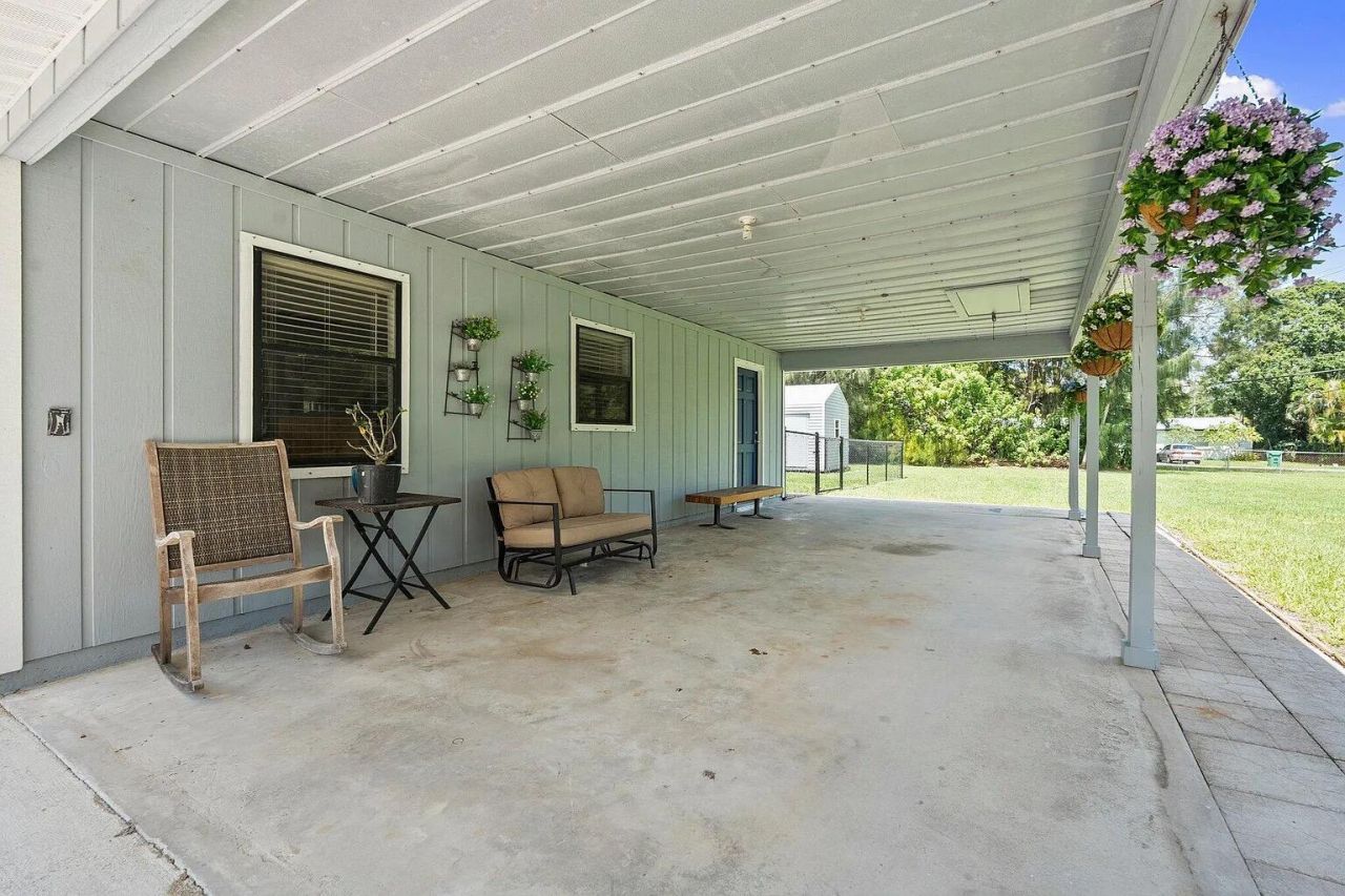 3201 Linda Vista, Fort Pierce, FL 34982 Photo