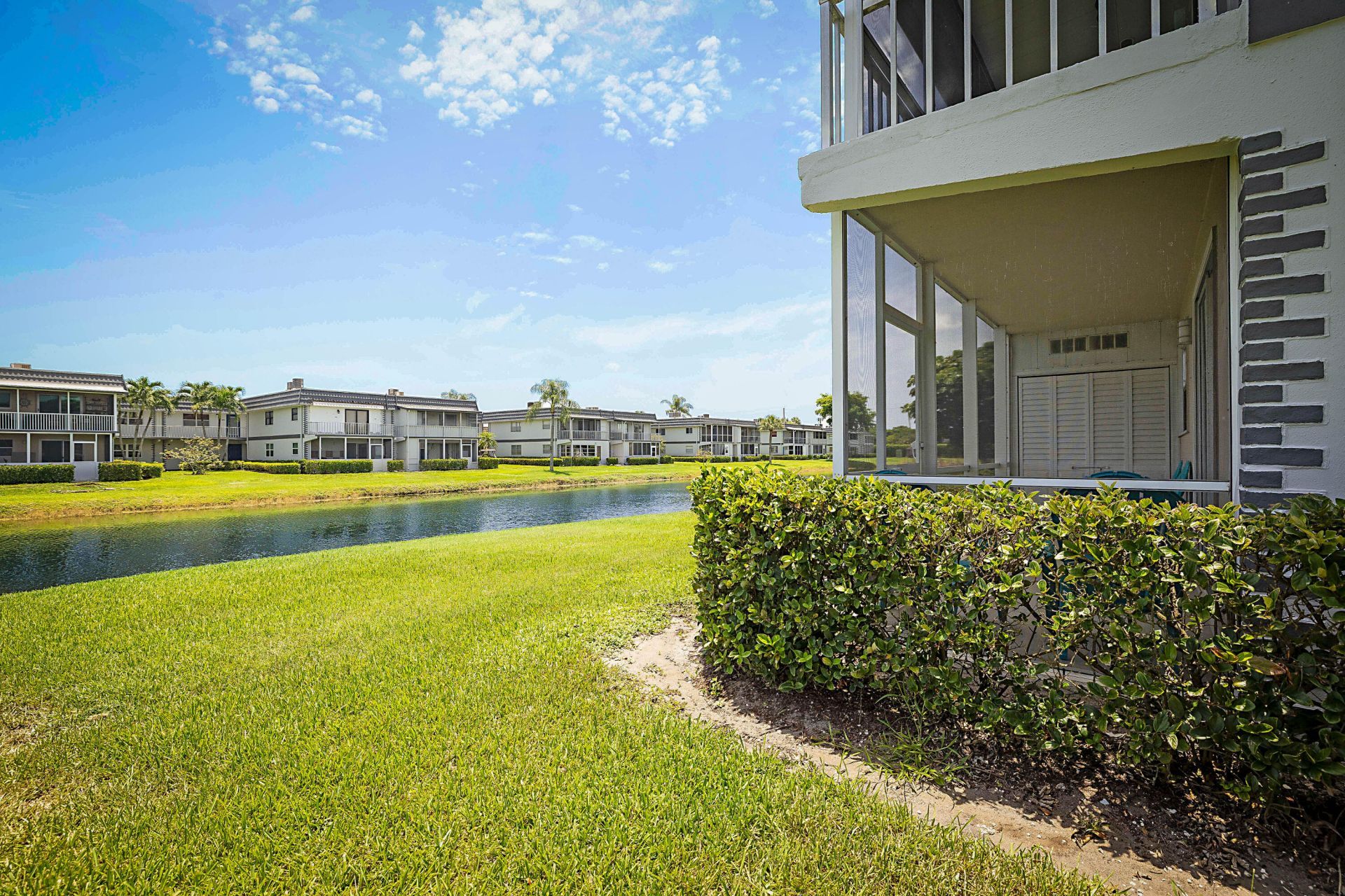 308 Saxony G, Delray Beach, FL 33446 Photo