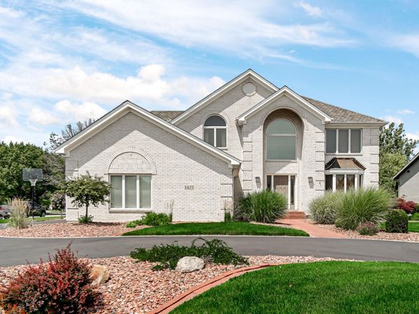 1427 Brandywine Drive, Munster, IN 46321