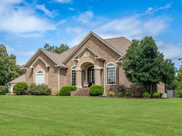 60 JOHN C BRECKENRIDGE CV, Adamsville, TN 38310