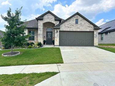 2508 Shakopee Street, Fort Worth, TX 76179