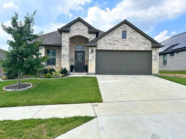 2508 Shakopee Street, Fort Worth, TX 76179