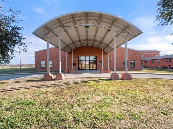 601 N 45th Street , Corsicana, TX 75110