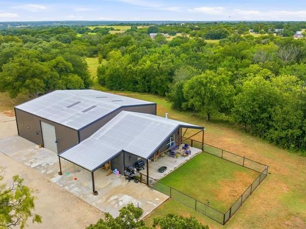 1219 State Highway 6, Hico, TX 76457