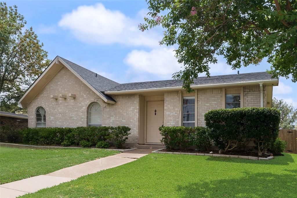2942 Scott Mill Road , Carrollton, TX 75007 Main Photo