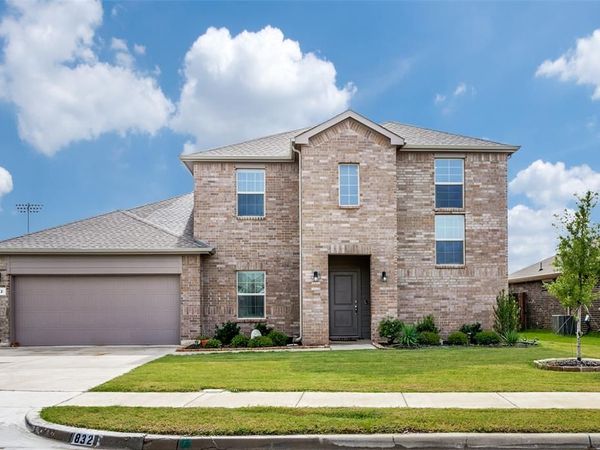 832 Alexandria Lane , Joshua, TX 76058