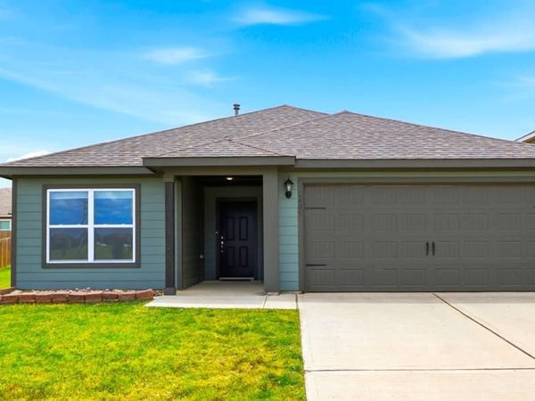 2405 Stillwater Drive, Ponder, TX 76259