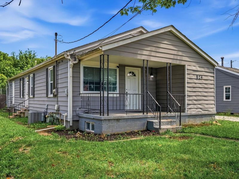824 Hilock Road, Columbus, OH 43207 Photo 2