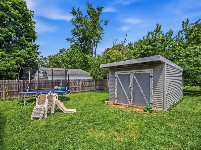 824 Hilock Road, Columbus, OH 43207 Photo 30