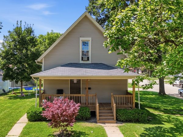 344 N Worth Avenue , Elgin, IL 60123