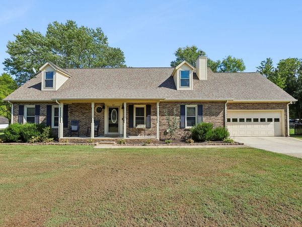 207 Peebles Dr, Smyrna, TN 37167