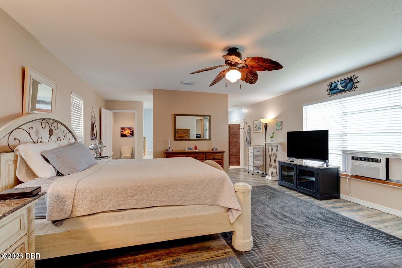103 Dee Street, New Smyrna Beach, FL 32168 Photo