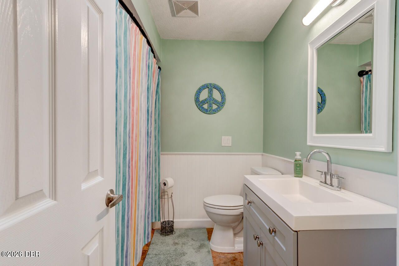 103 Dee Street, New Smyrna Beach, FL 32168 Photo