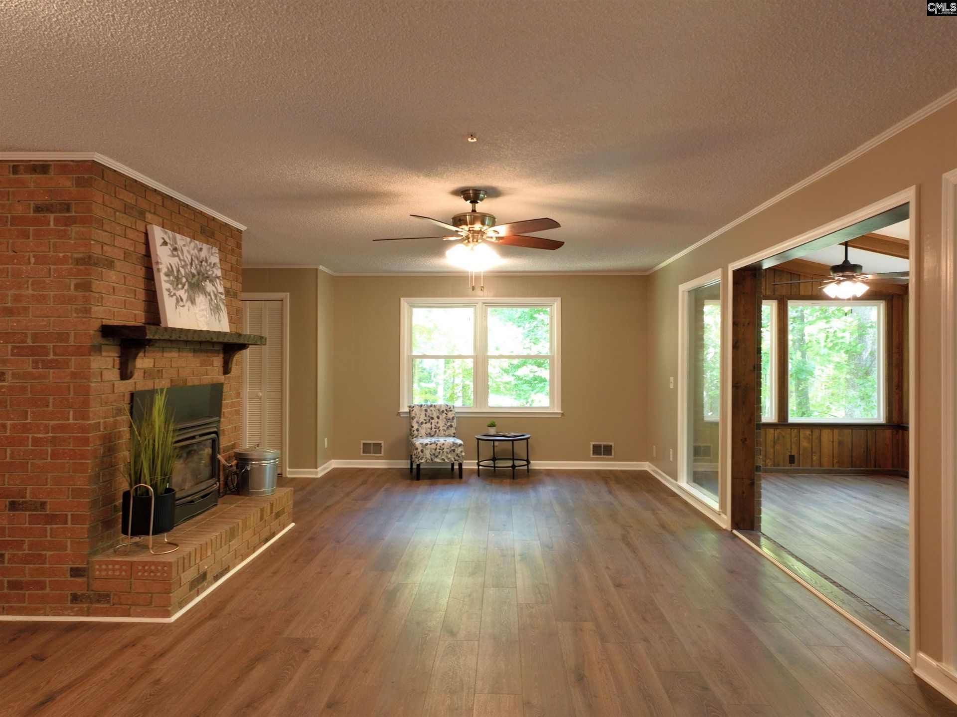 130 Pinewood Drive  Photo 6