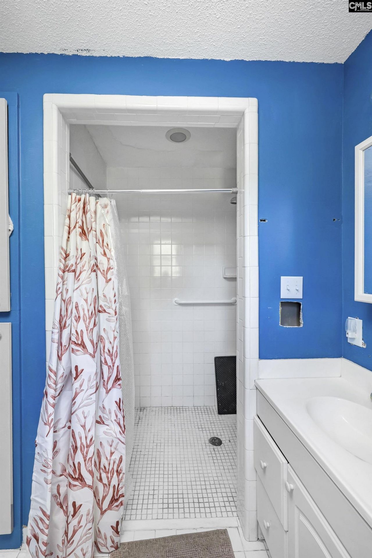 201 Weir Road  Photo 11