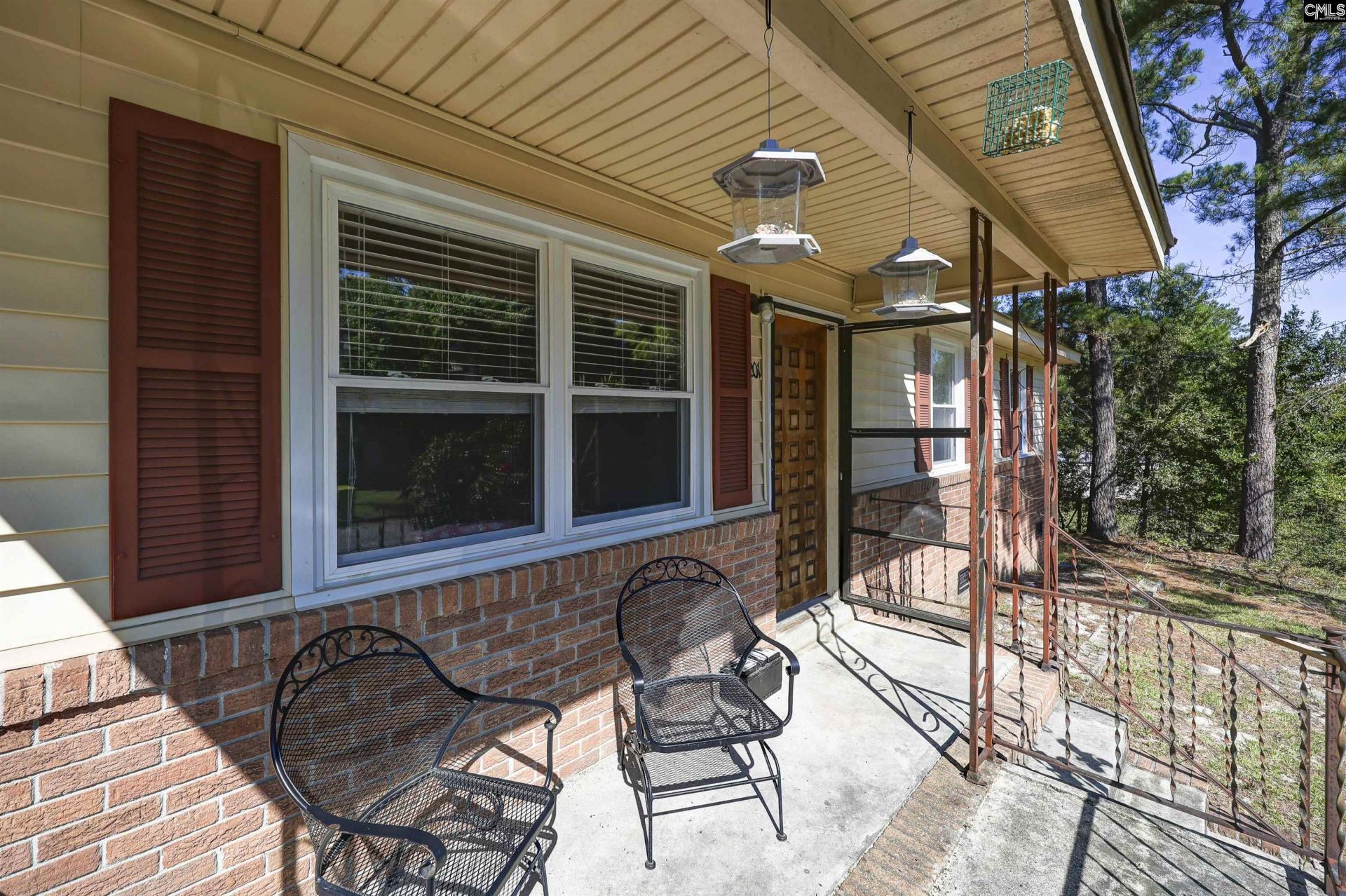 201 Weir Road  Photo 17