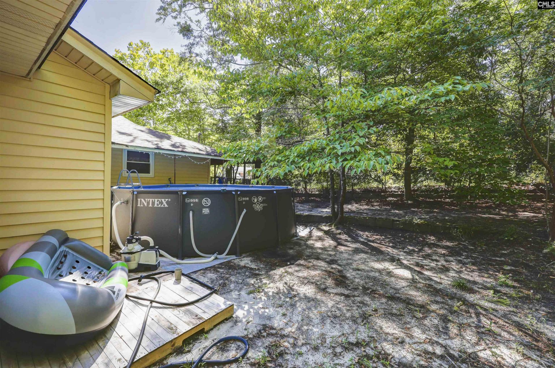 201 Weir Road  Photo 18