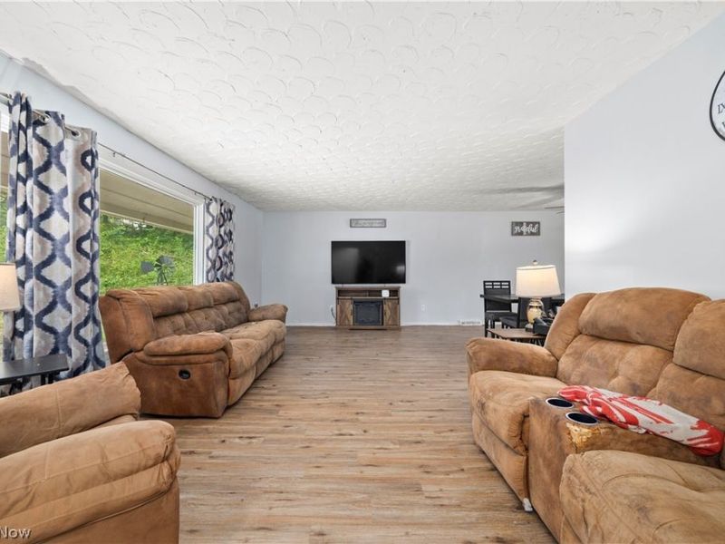 2124 Hinckley Hills Road, Hinckley, OH 44233 Photo 9
