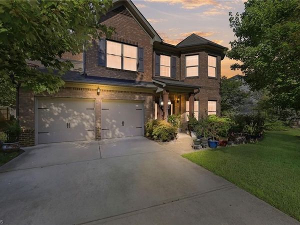 1105 Longleaf Pine Place, Mebane, NC 27302
