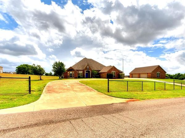 1137 County Street 2958 Street, Tuttle, OK 73089