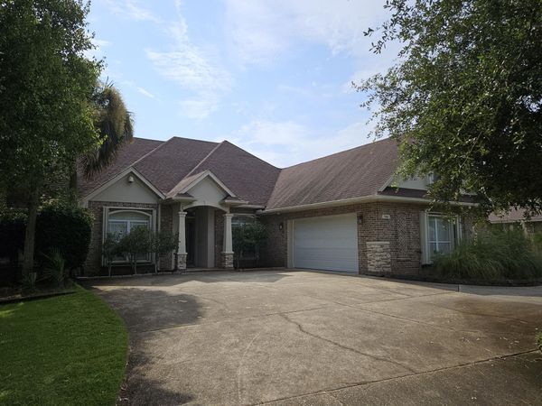 1866 Sunrise Drive, Navarre, FL 32566