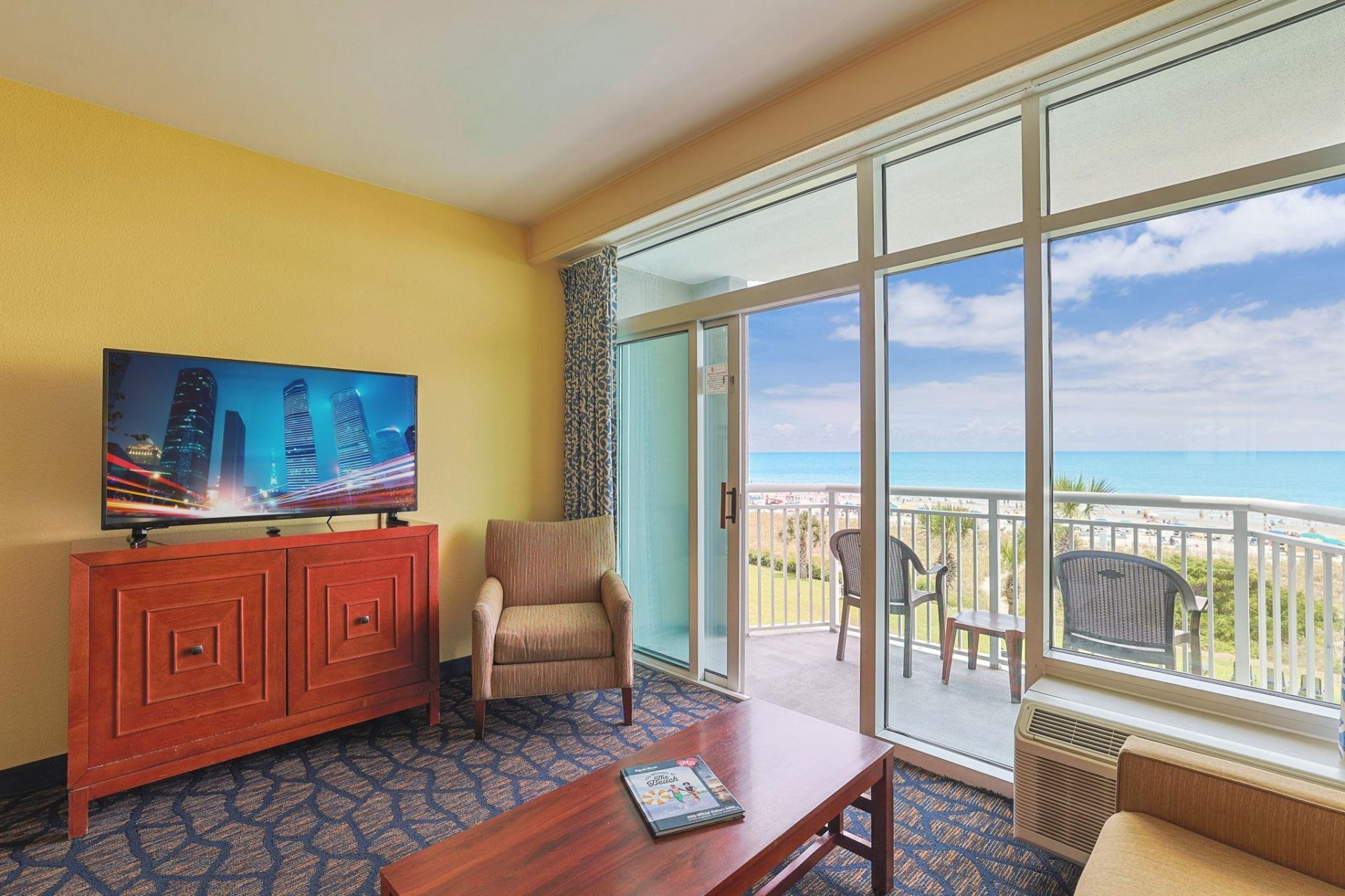5200 N Ocean Blvd.  Photo 5