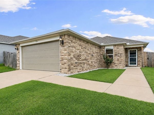 1156 S Ivory Bill Lane , Fayetteville, AR 72701