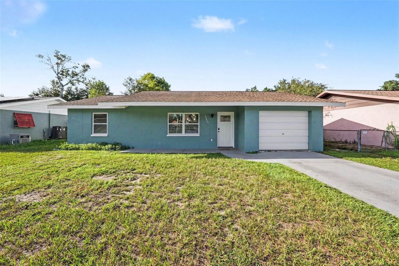 39443 8th Avenue , Zephyrhills, FL 33542 Main Photo