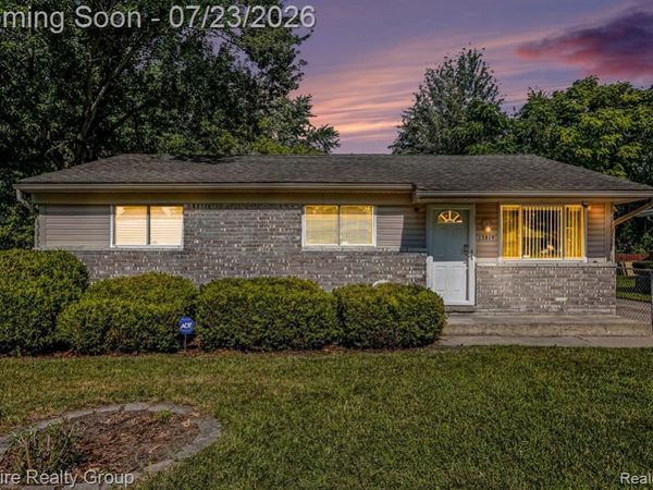 15819 Kerstyn Street, Taylor, MI 48180