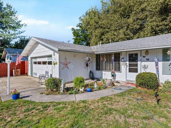 1766 Howell Avenue, Medford, OR 97501