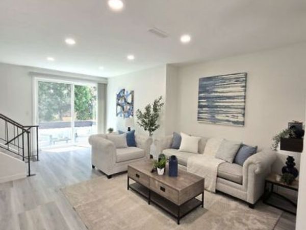 10976 1/2 National Boulevard , Los Angeles, CA 90064