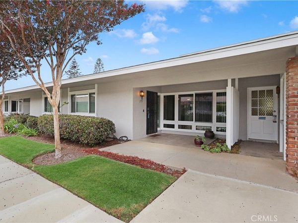 173 E Bowling Green , Port Hueneme, CA 93041