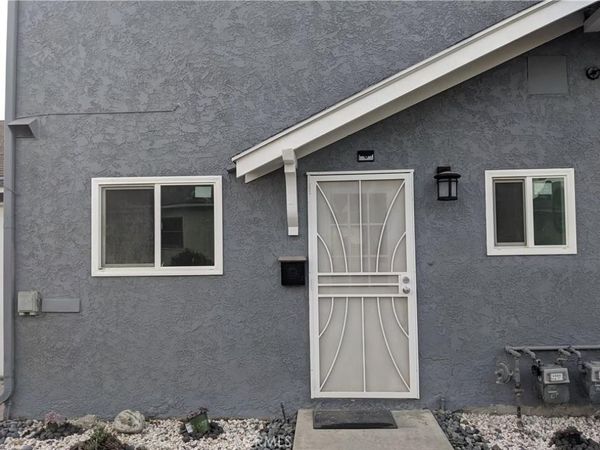 21801 Hawaiian Ave , Unit D, Hawaiian Gardens, CA 90716
