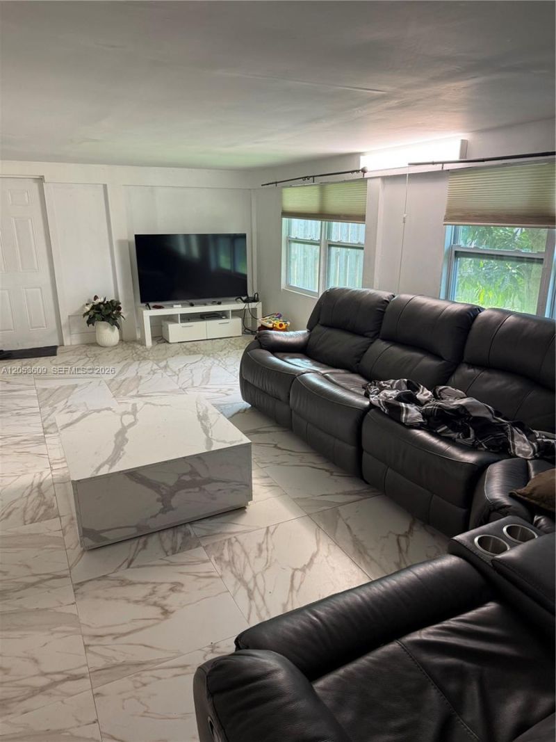 9341 NW 39th St , Sunrise, FL 33351 Photo