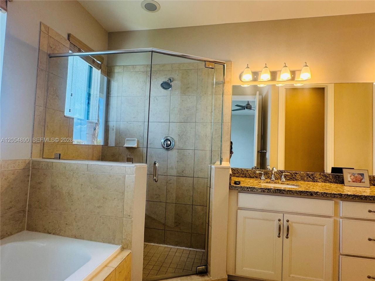 1409 SW 113th Ave, Pembroke Pines, FL 33025 Photo