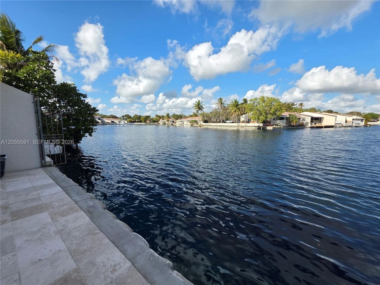 7282 Jacaranda Ln, Miami Lakes, FL 33014 Photo