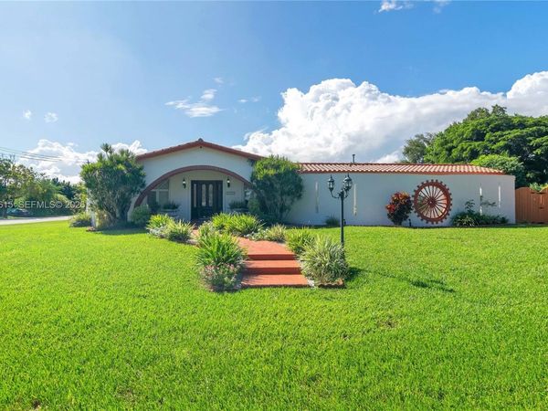 17320 SW 89th Ave , Palmetto Bay, FL 33157