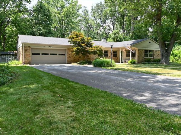 9880 Chesterton Drive , Carmel, IN 46280
