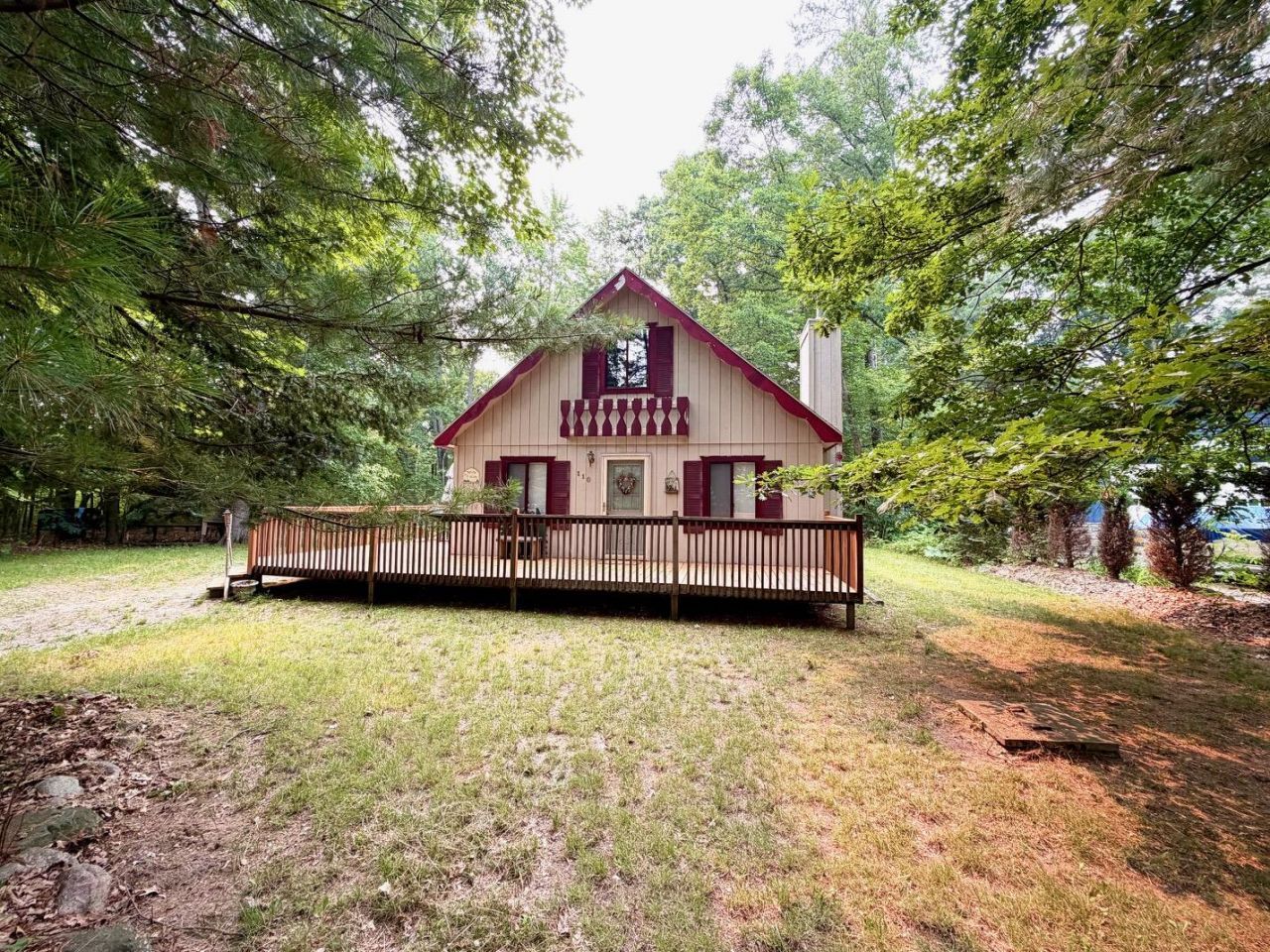 110 Crooked Oak Court, Roscommon, MI 48653 Main Photo