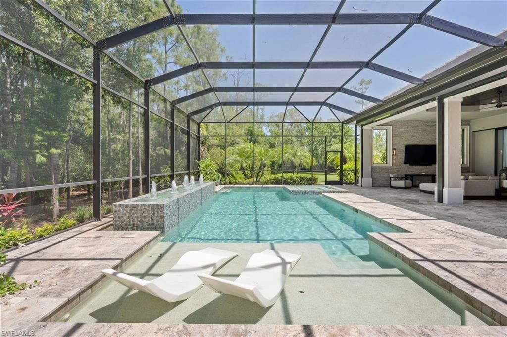 6641 Edgecumbe Dr, Naples, FL 34119 Photo