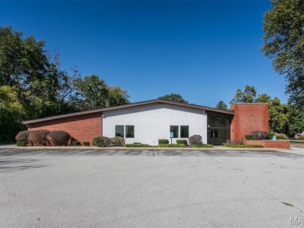 1520 Mascoutah Avenue , Belleville, IL 62220