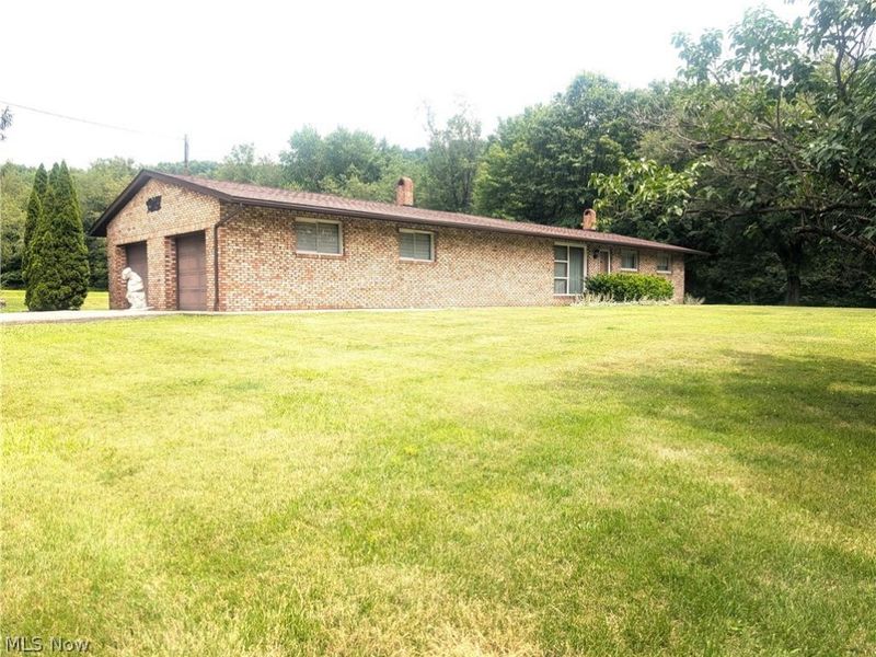 5779 Greer Road SE, Uhrichsville, OH 44683 Photo 1