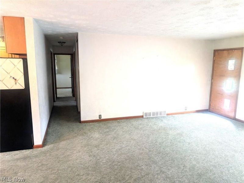 5779 Greer Road SE, Uhrichsville, OH 44683 Photo 14