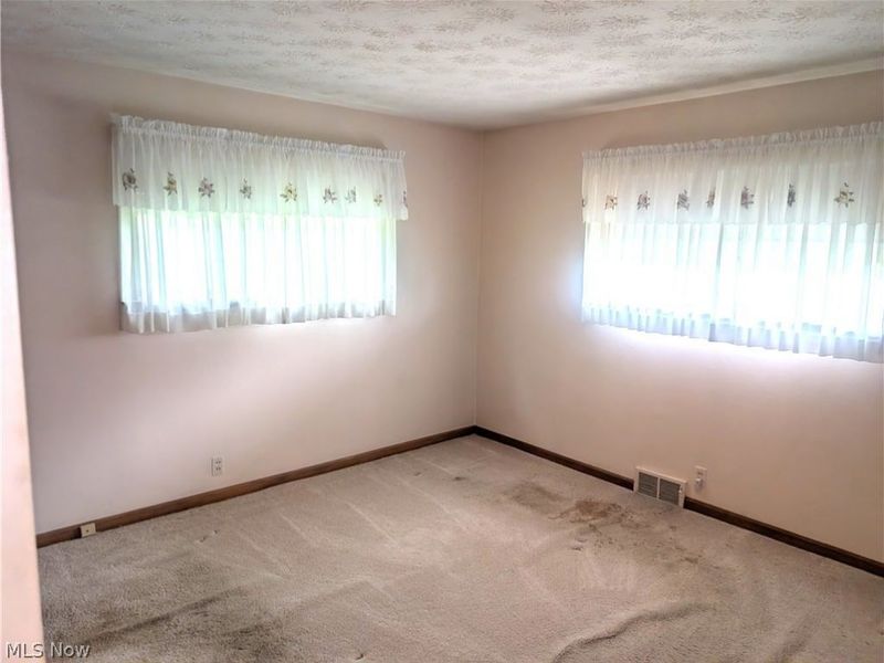 5779 Greer Road SE, Uhrichsville, OH 44683 Photo 18
