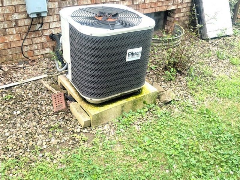 5779 Greer Road SE, Uhrichsville, OH 44683 Photo 5