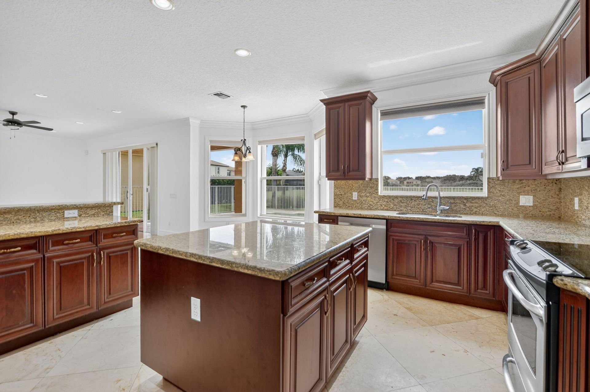 8326 Emerald Winds Circle, Boynton Beach, FL 33473 Photo