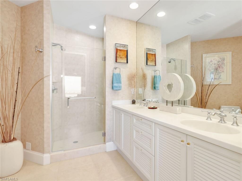 4731 Bonita Bay Blvd , Unit 1702, Bonita Springs, FL 34134 Photo
