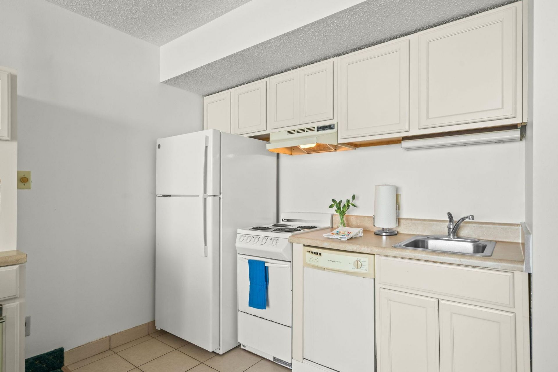5523 N Ocean Blvd.  Photo 13