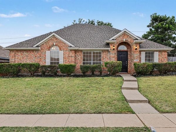 11709 Amber Valley Drive , Frisco, TX 75035