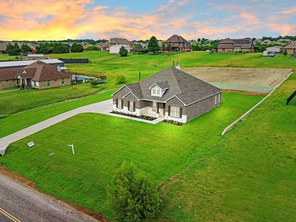 2925 County Road 645 , Farmersville, TX 75442